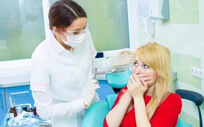 Riflesso Faringeo Esagerato: la nausea dal dentista…